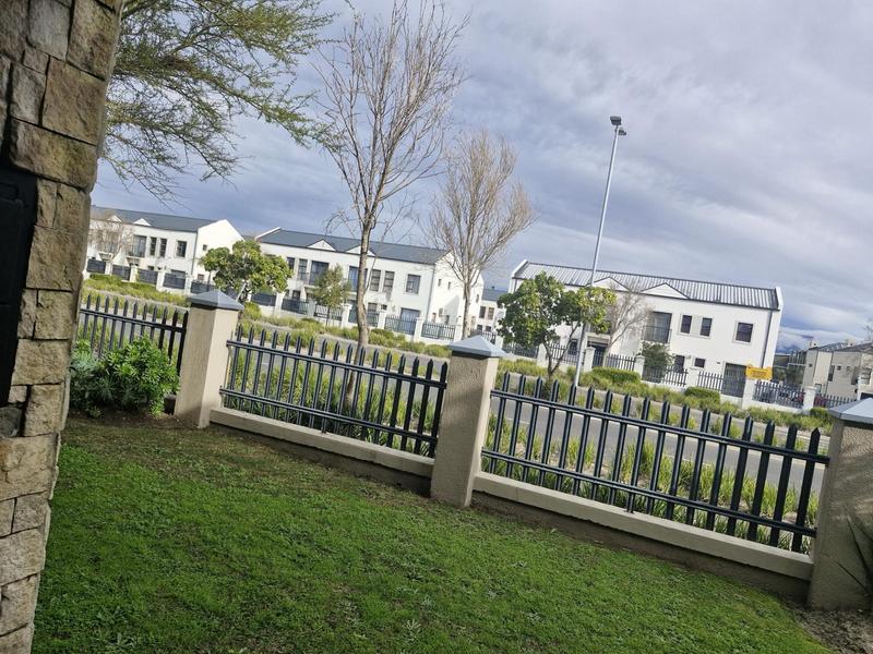 2 Bedroom Property for Sale in Burgundy Estate Western Cape